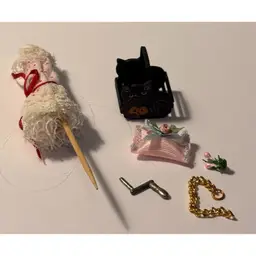 Dollhouse Umbrella, Cat Basket, Pillow Etc