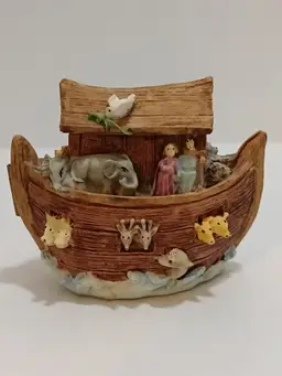 Little Mini Hinged Noah's Ark Figurine