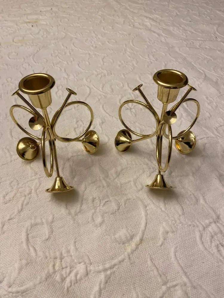 VINTAGE BRASS FRENCH HORN CANDLE HOLDERS