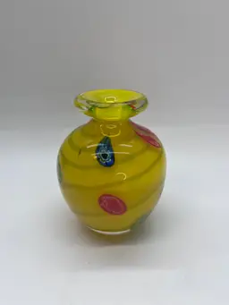 MURANO Style Italian Blown Glass Daffodil Yellow Millefiori Cased Small Vase Pristine Polished Base