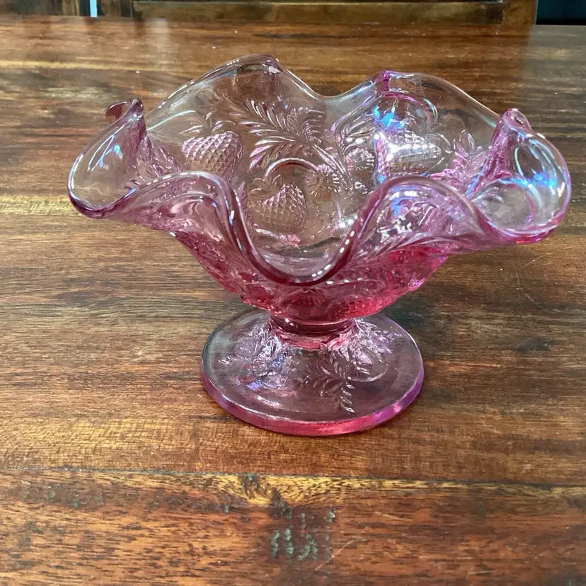 2969-Vintage Fenton Candy Dish With Strawberry Pattern, 3 Inch Tall