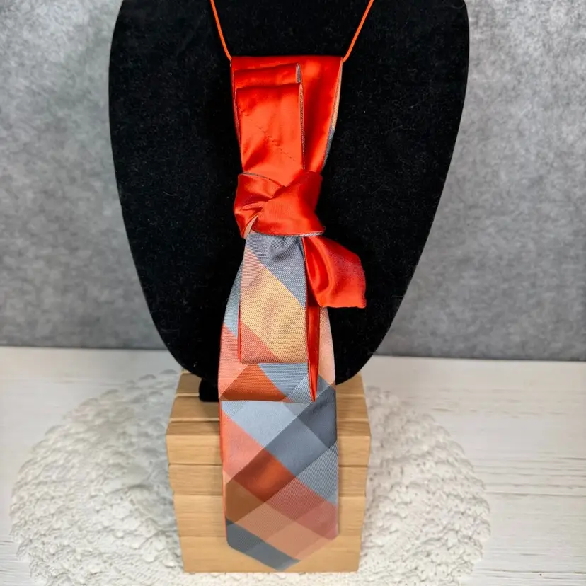Upcycled Vintage Tie Necklace – One-of-a-Kind Statement Piece