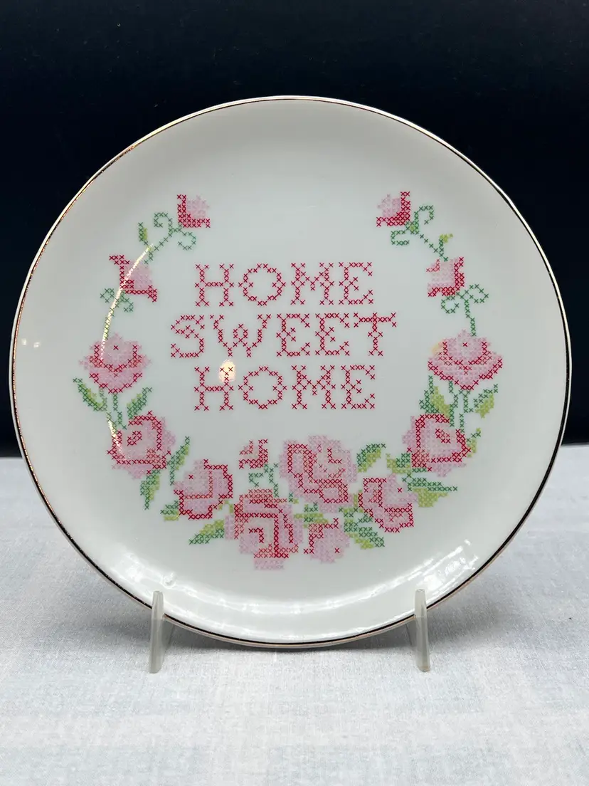 Vintage Norcrest Collector Plate
Home Sweet Home
