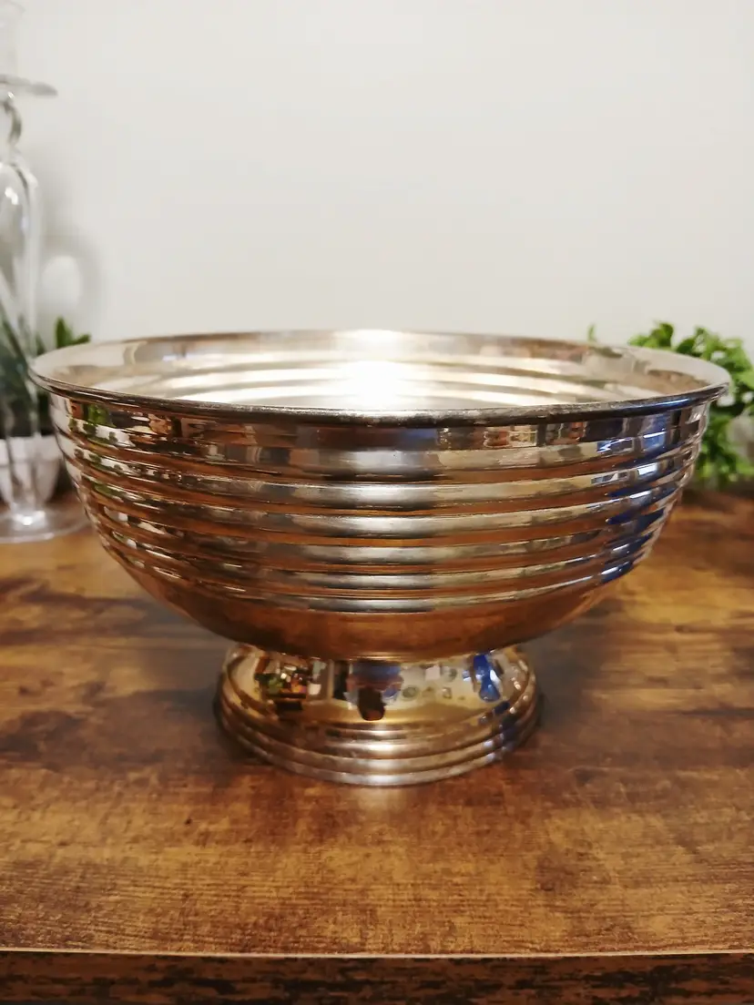 Vintage Ribbed Bowl 004
