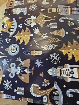 Christmas Wrapping Paper Set – Nutcracker Pattern – 6 Sheets (Each 10 × 14 Folded / 19.5 × 27.5 Unfolded) – Holiday Gift Wrap