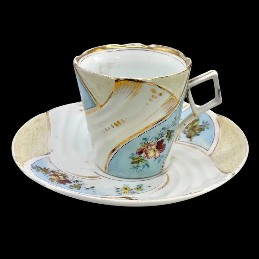 For Man Hands Men’s Larger Teacup and Saucer Set Blue & Gold Flowers
