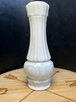 Vintage Wheaton Milk Glass White Vase Bullseye Pattern