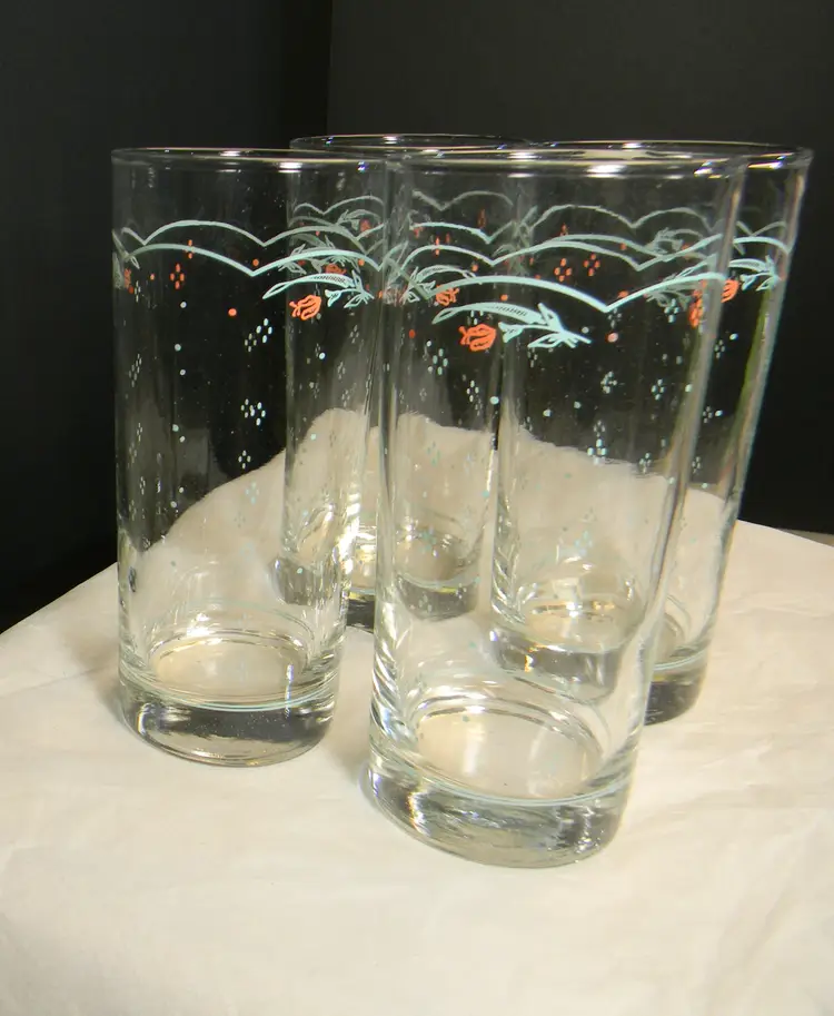 Corelle Calico Rose Drinking Glasses  16oz  Set of 4