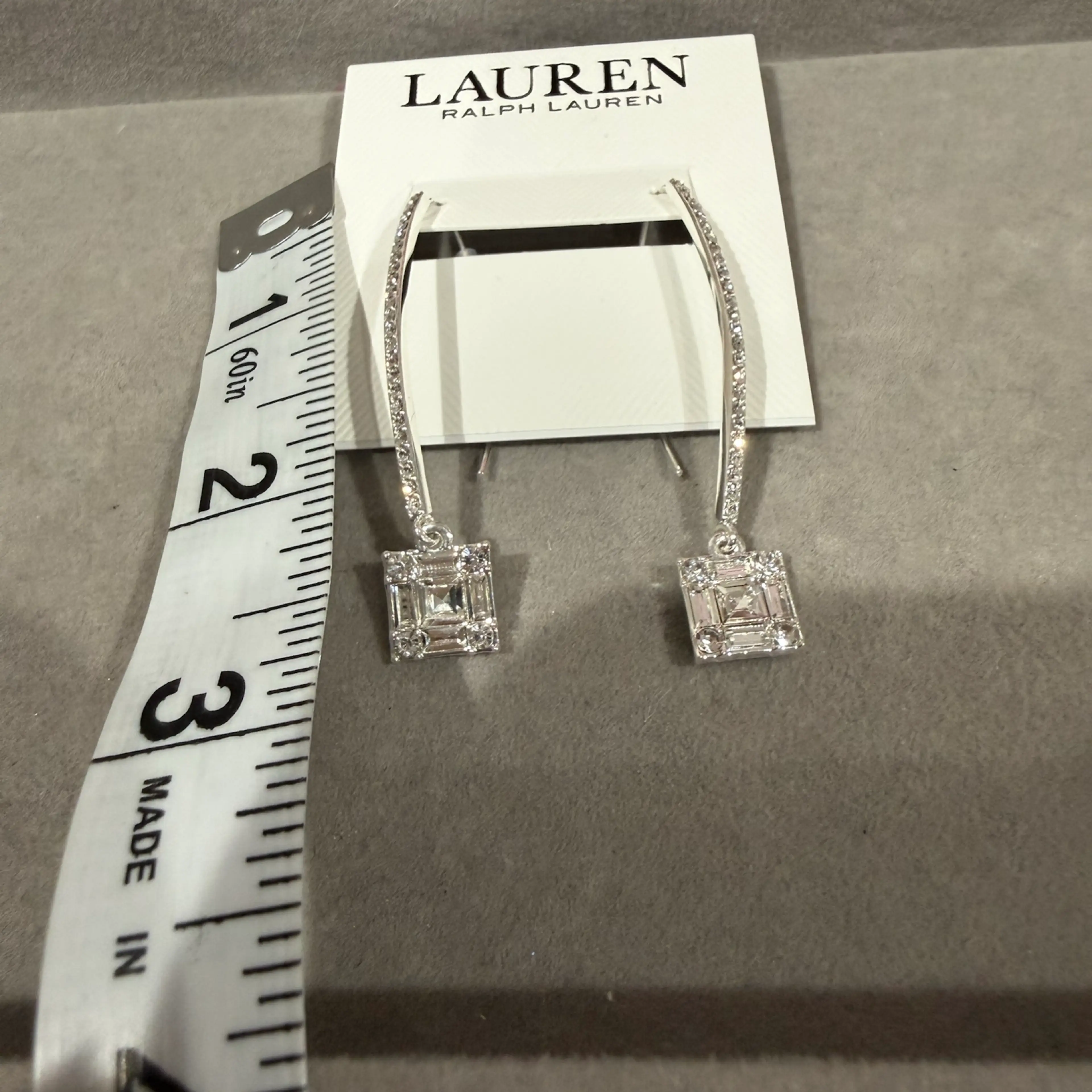 Image 3 of 6