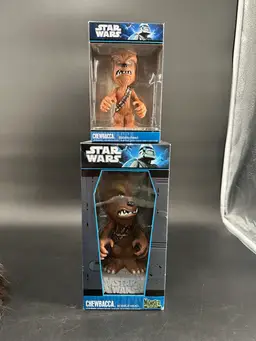 2010 Star Wars Chewbacca MONSTERS Bobble Head Lot