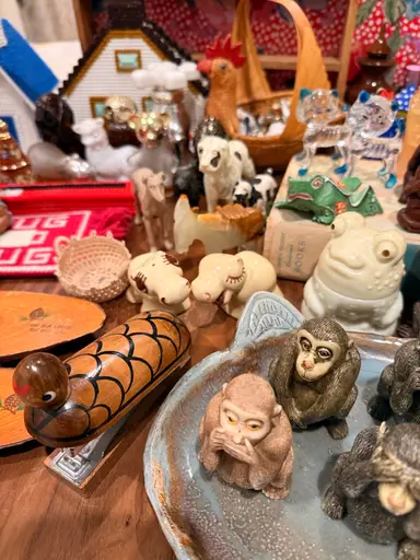 Littles And Minis Pop-up! Come Hang Out!