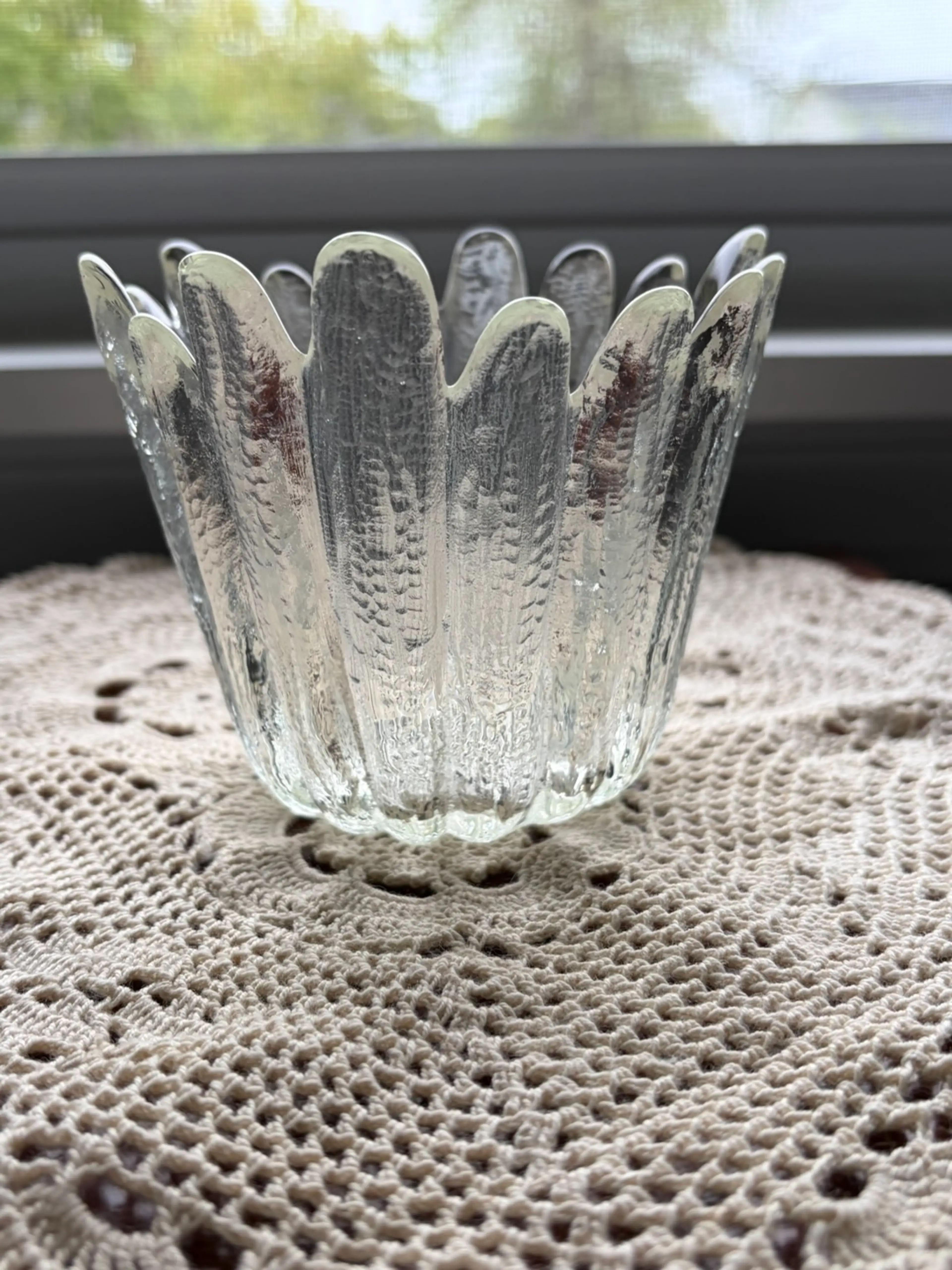 Image 1 of 7