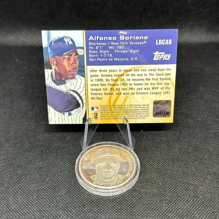 2000 Bowman’s Best Alfonso Soriano Locker Room Collection Auto New York Yankees