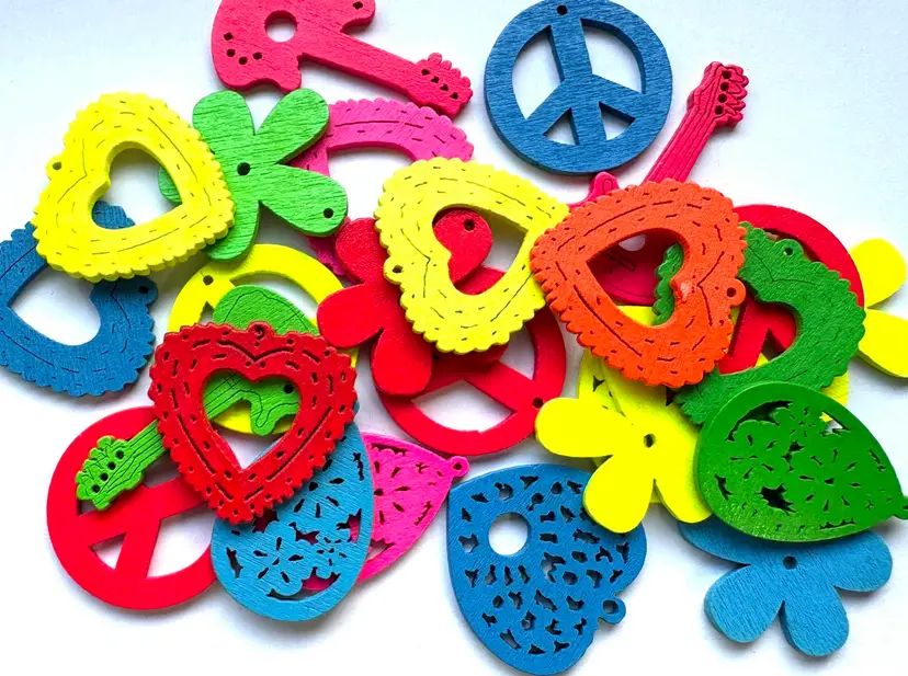 25 Groovy Wood Charms