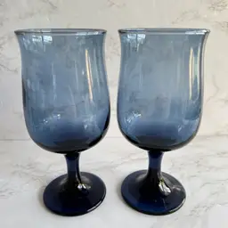 Pair of Vintage Libbey Connoisseur Dusky Blue Tulip Glass 6.5” Wine Water Goblets