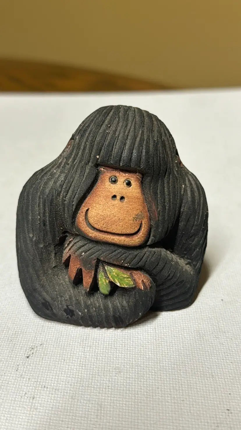 Artesania Rinconada Uruguay Art Pottery Gorilla Figurine