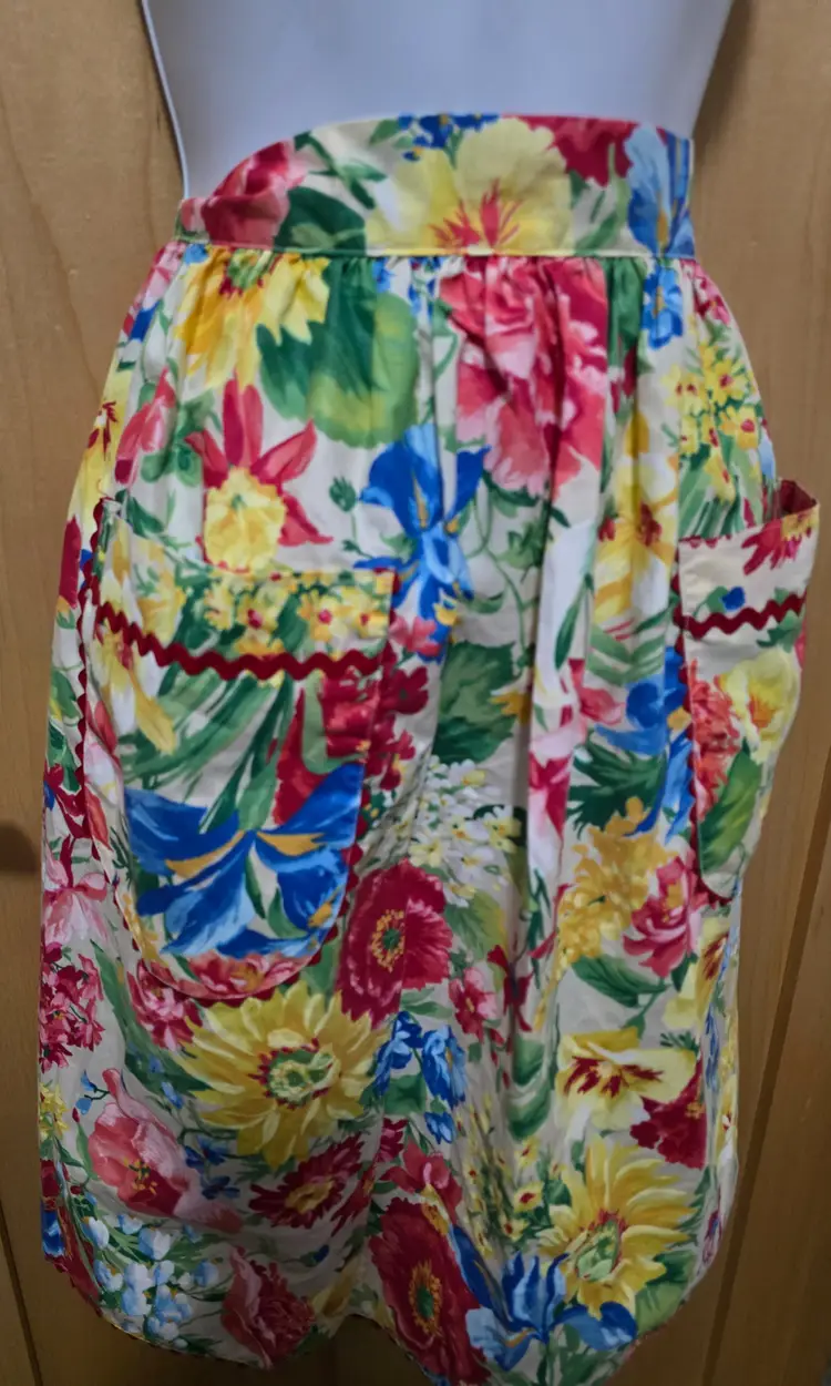 Vintage Handmade Floral Apron