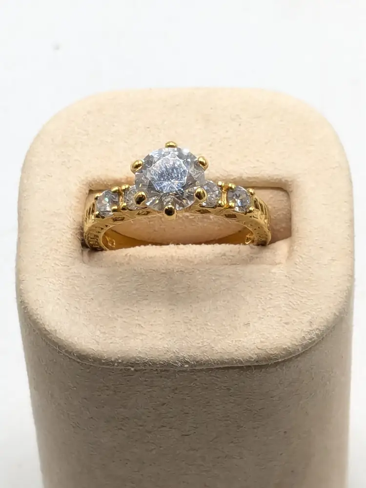 Vintage Seta Gold Tone Sparkling CZ Solitaire Ring NOS