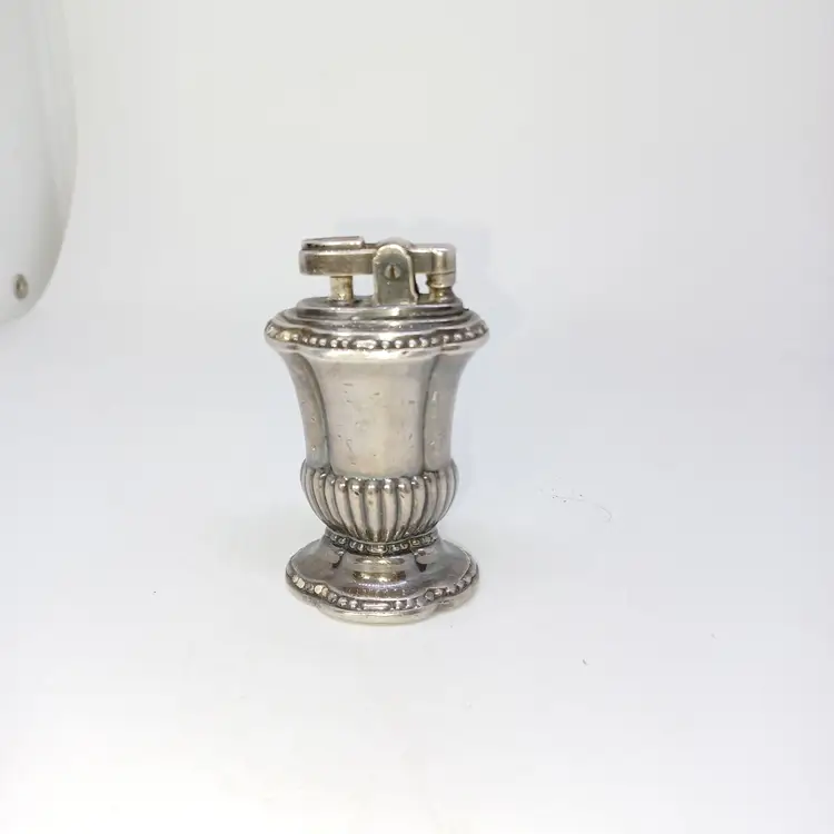 Vintage Ronson Mayfair Silver Tone Table Lighter Used Untested Refillable