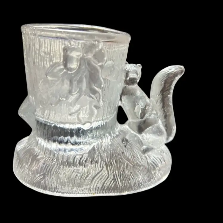 Westmoreland Glass Squirrel Oak Tree Stump Toothpick Holder