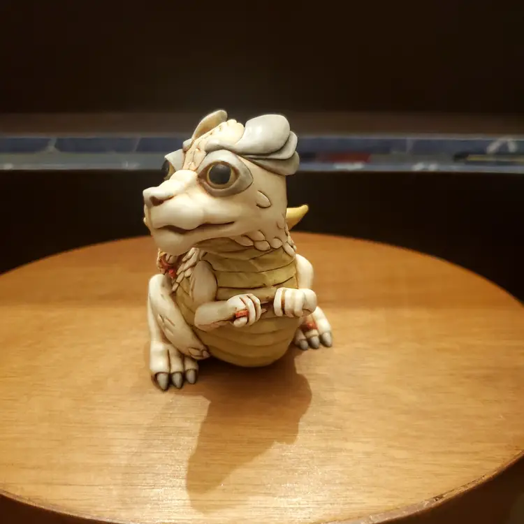 Harmony kingdom "Jada" the dragon trinket box