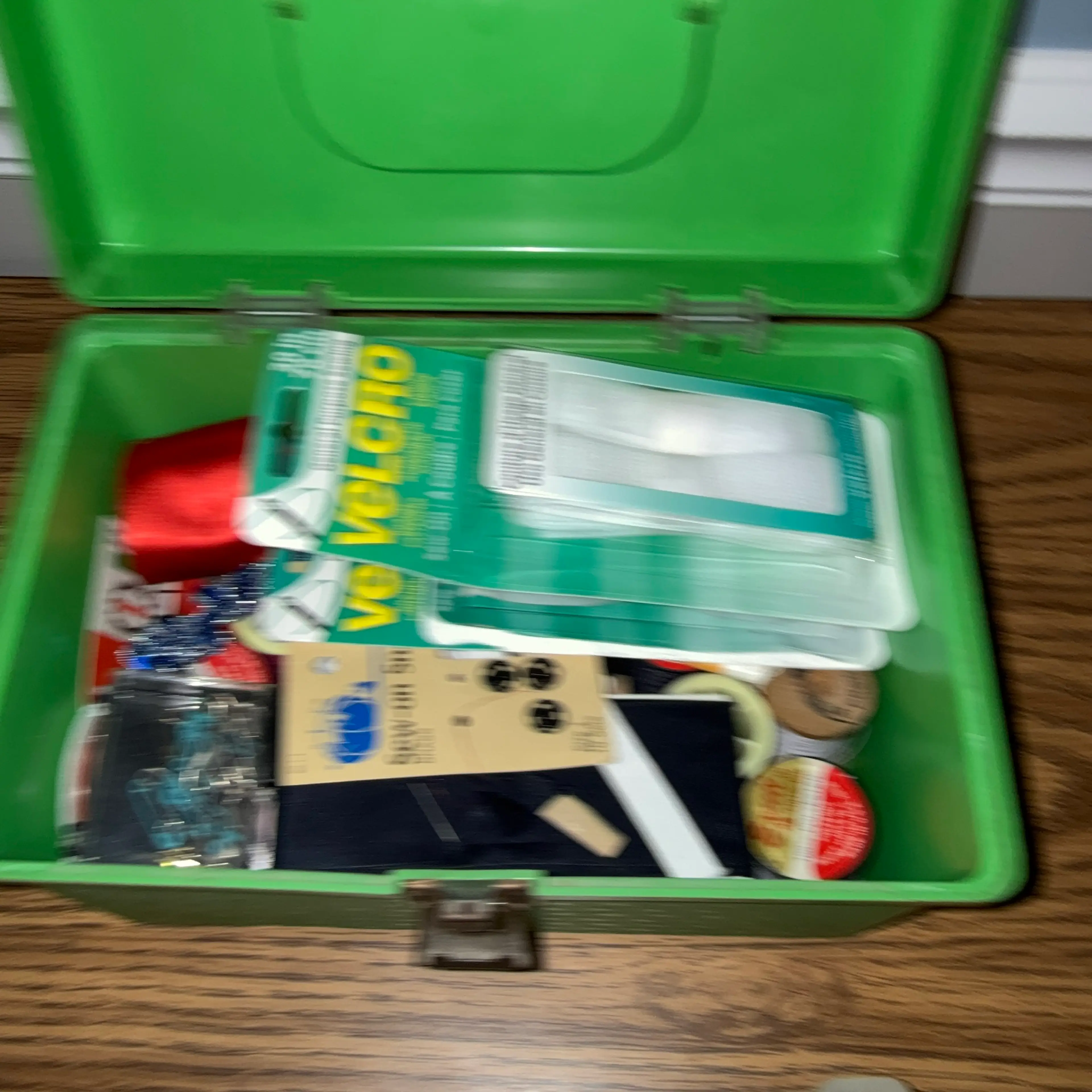 Image 3 of 4