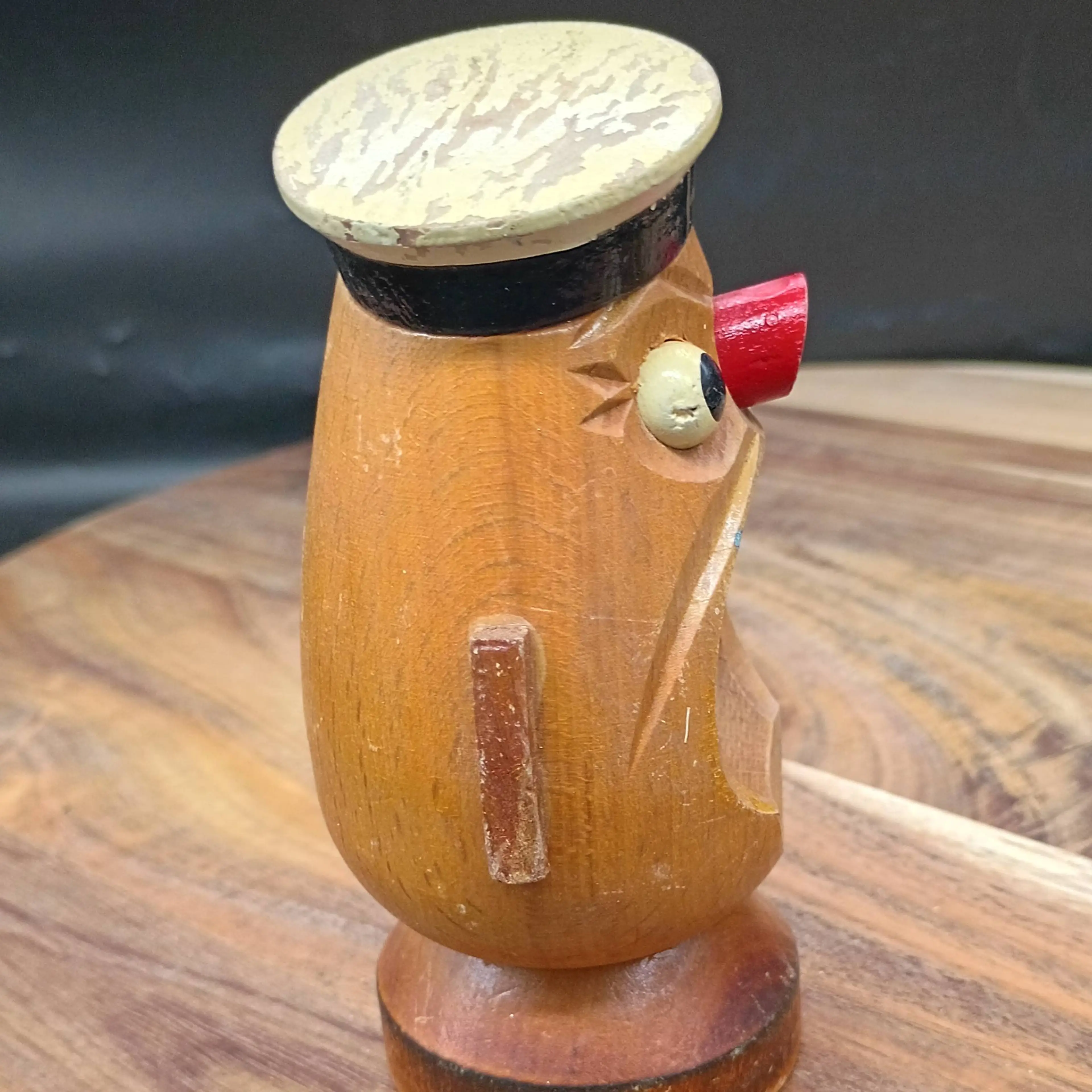 Image 4 of 6