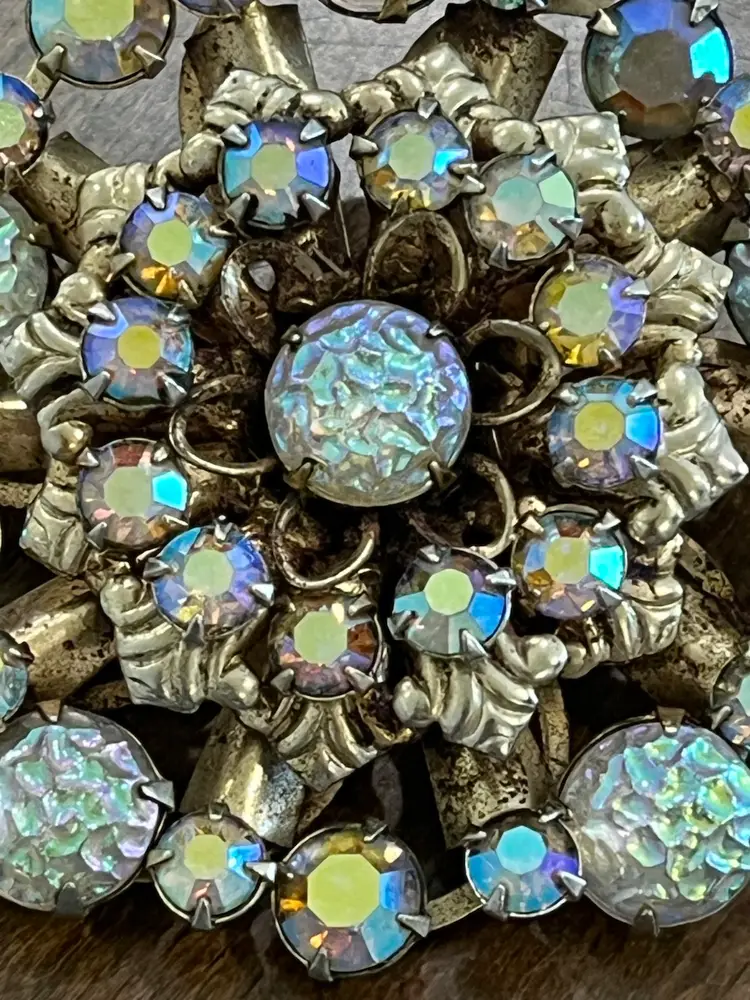Vintage Iridescent Molded Glass Layered Brooch