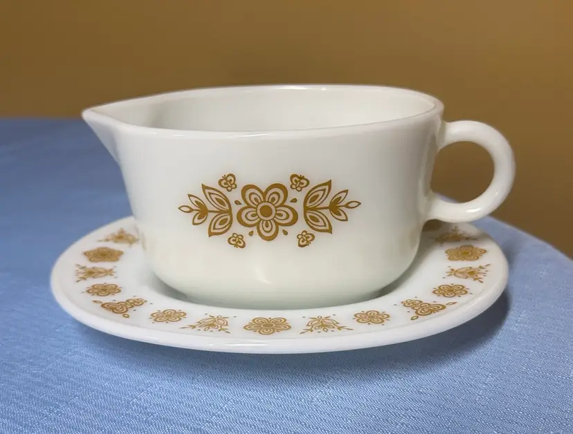Pyrex Corelle Butterfly Gold Gravy Boat & Under Plate Set 77-B, 77-U