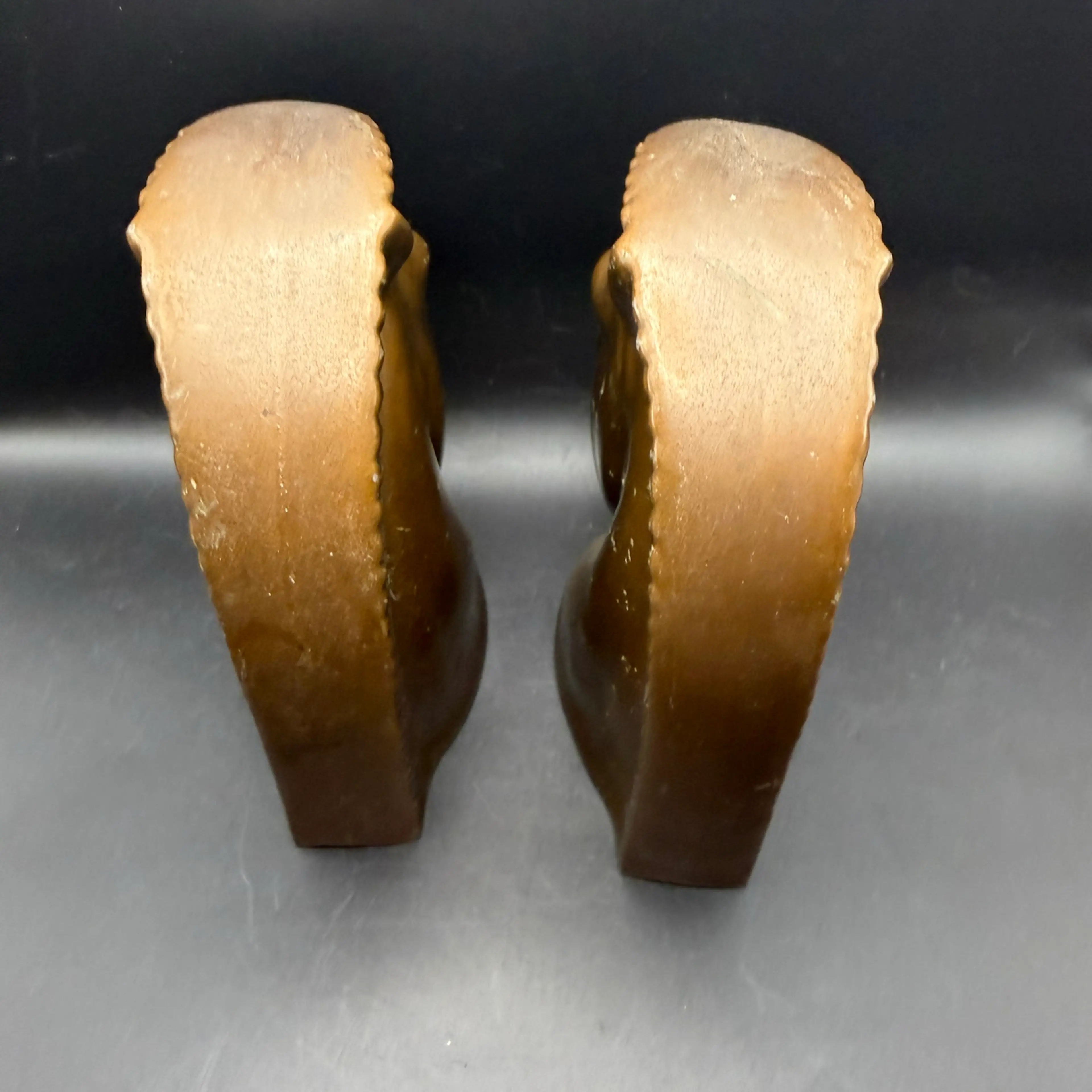 Image 4 of 5