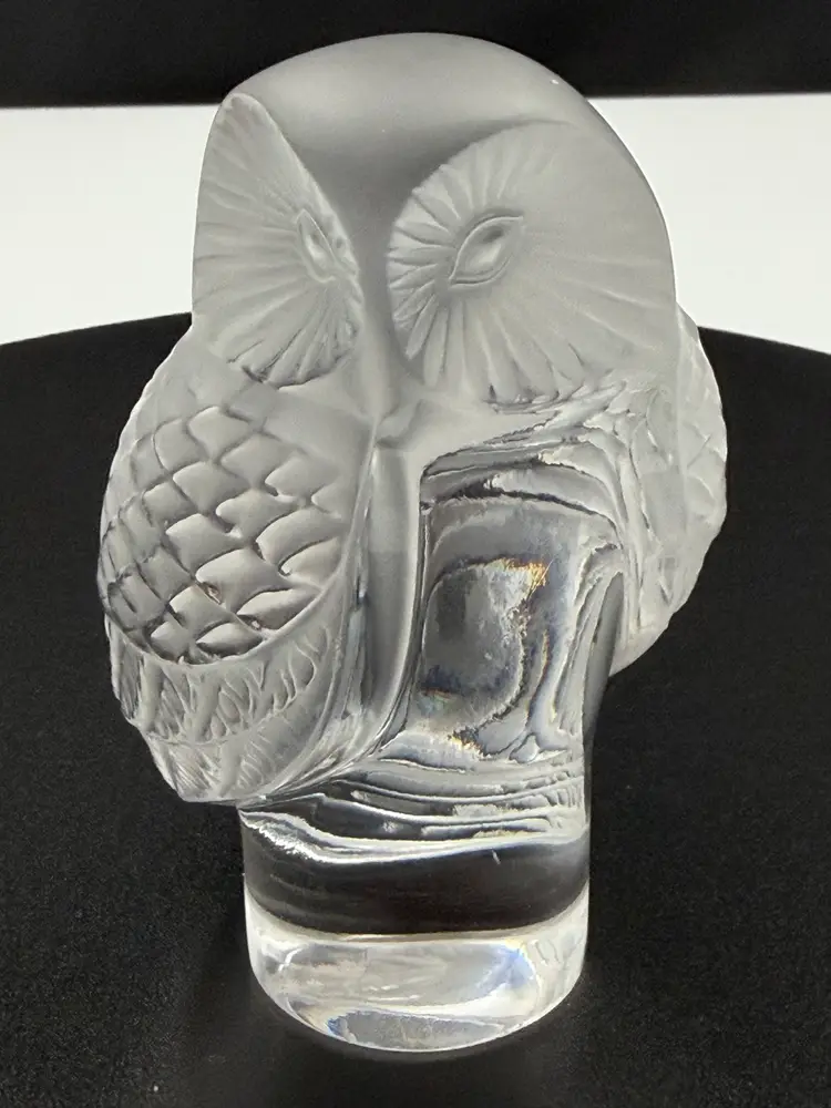 Lalique France signed frosted Crystal Chouette Owl Figurine Paperweight 3.5