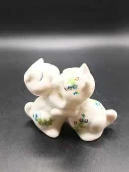 Vintage Made in Occupied Japan Kissing Kitties Salt and Pepper Shaker