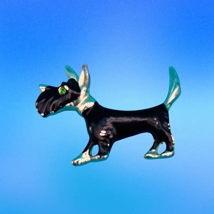 Vintage Enamel Scottie Dog Brooch with Green Rhinestone Eye