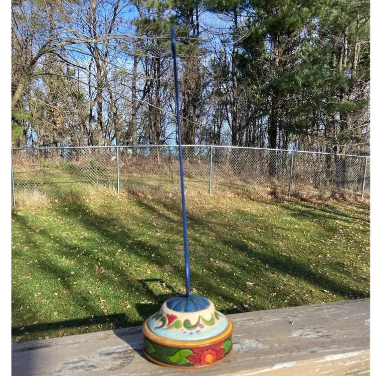 2008 Jim Shore, Wind-Up Musical & Revolving Ornament Hanger / Display. Plays Deck The Halls. 13.75”h.