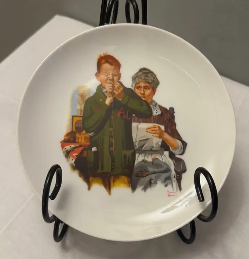 Vintage 7” Norman Rockwell Collector Plate “Helping Mother” Boy Threading Needle