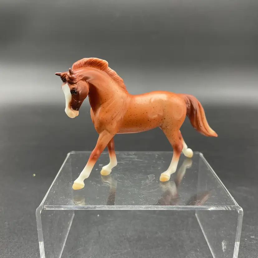 Breyer Stablemates #5980 Red Roan Cantering Warmblood Horse Vintage Retired
