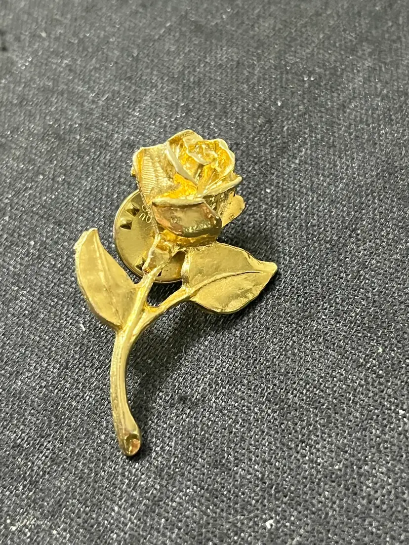 Vintage Ballou Rose Pin