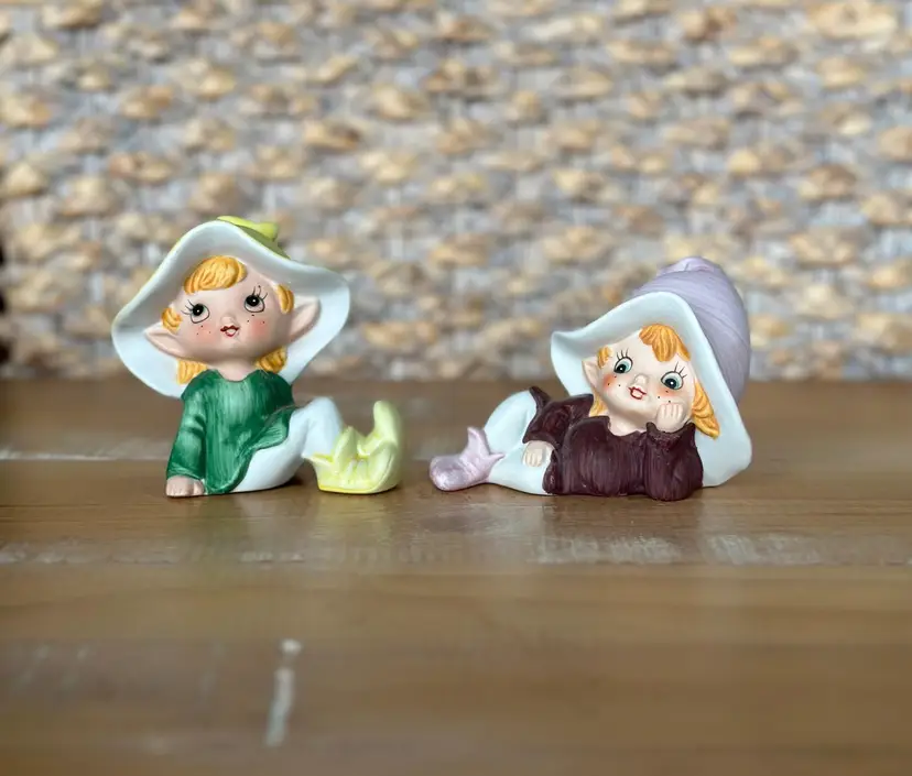 Vintage Homco Pixie Elves Set Of 2 Purple Hat And Green Hat #5213