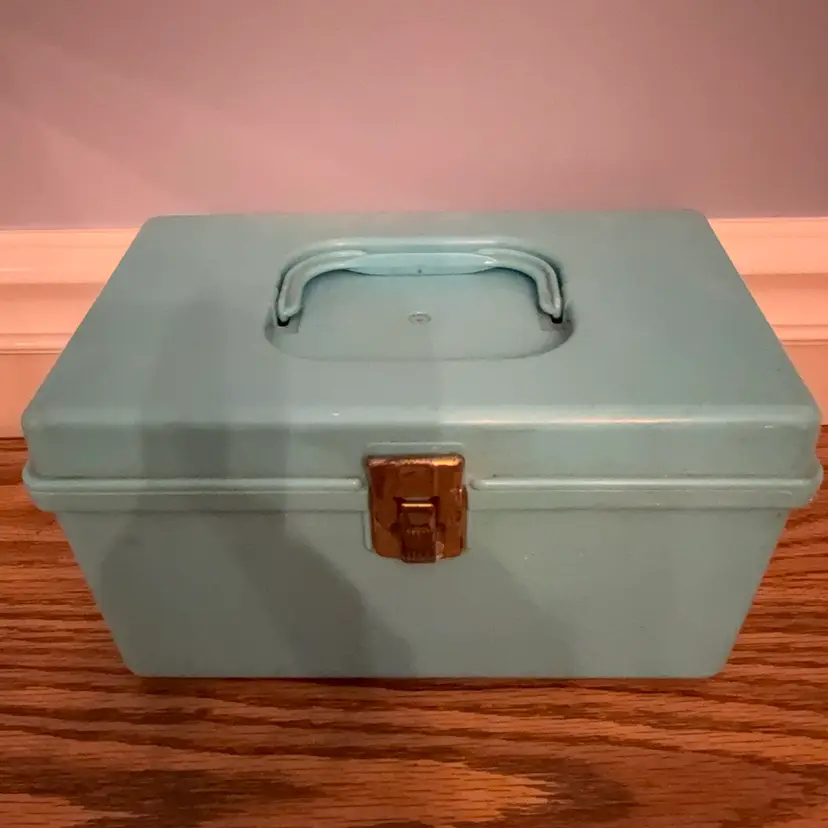 Grandma Bunny’s Wil-hold Plastic Sewing Box With All The Things