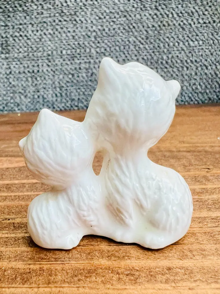 Vintage Miniature Ceramic Porcelain White Cat Couple Figurine