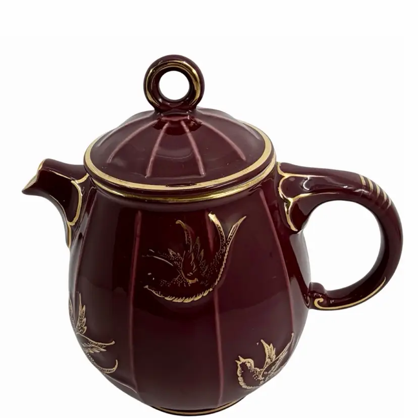 Vintage Hall China Teapot Maroon•Gold Gilt•Birds 6 Cup READ
7.5” T x 7.25” W