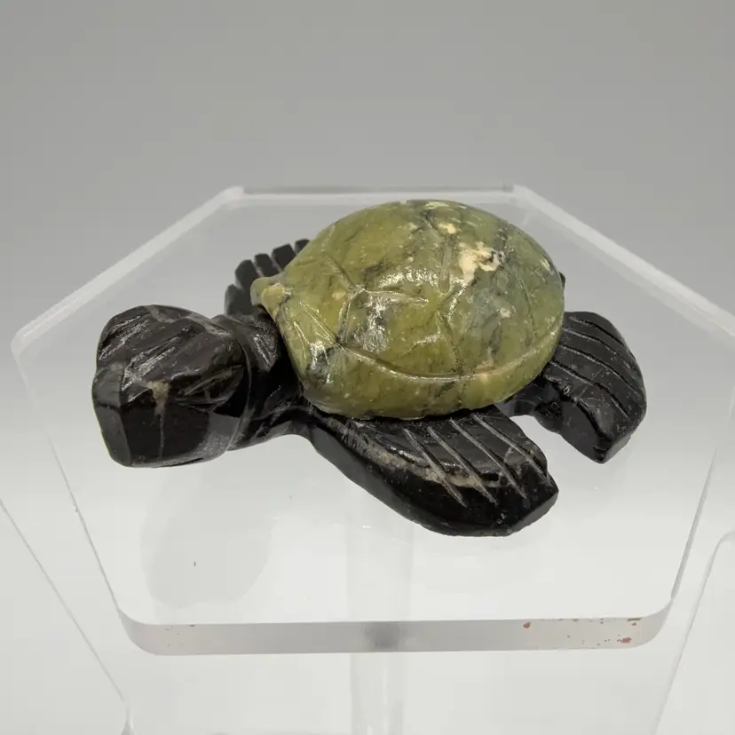 Serpentine And Onyx Stone Hand Carved Turtle