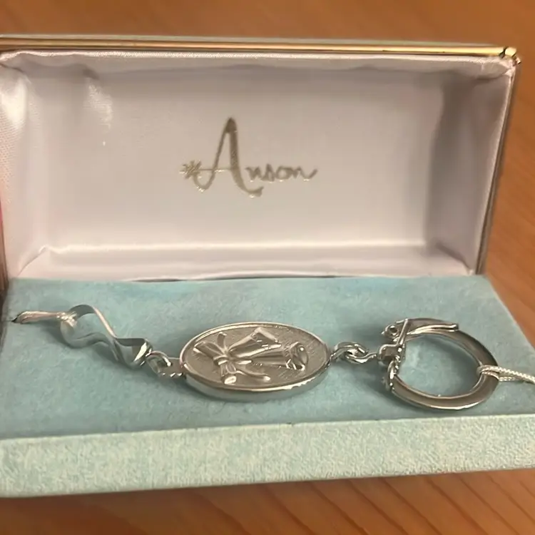 Vintage Christmas Bells Keychain Original Box & Instructions 3” x 2”