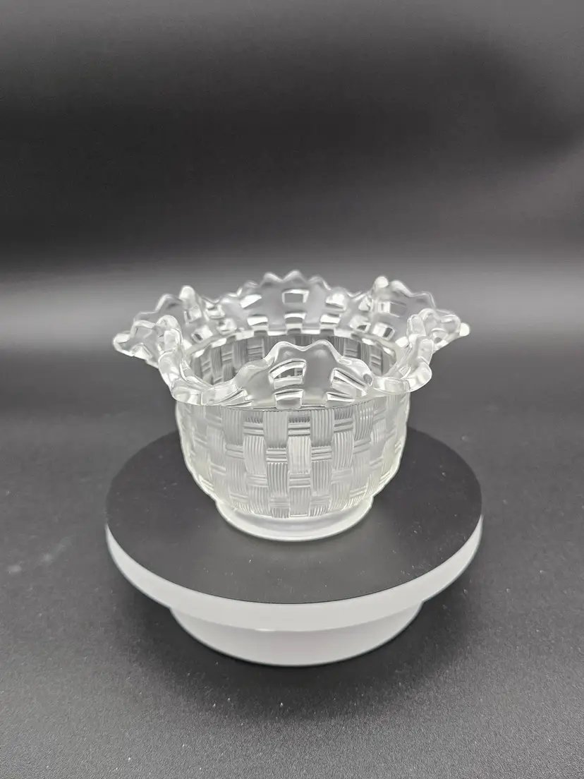 Vtg Fenton Satin Glass Basket Weave Clear Ruffled Edge Reticulated Bowl