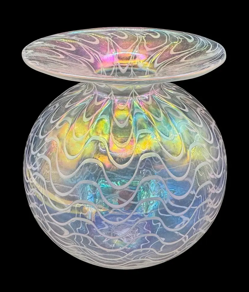 Signed Vintage Glass Eye Studio Art Vase Mount St Helens Ash Iridescent 5.25”