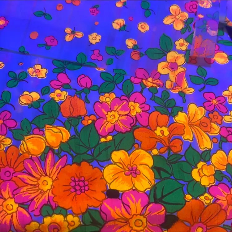 GLOWS Vintage FLOWER POWER DIMITY FABRIC SCRAPS