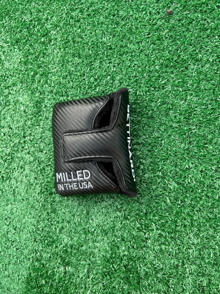 Brand new Bettinardi mallet head cover!