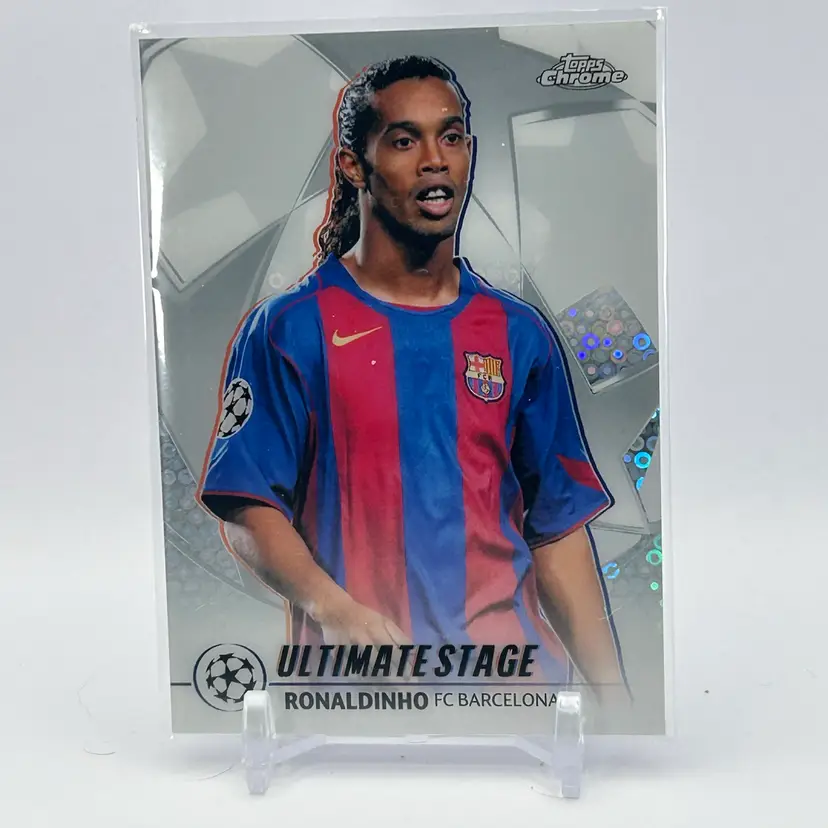 Ronaldinho - 2025-26 Topps Chrome UCC Ultimate Stage Chrome - Team Brazil / FC Barcelona