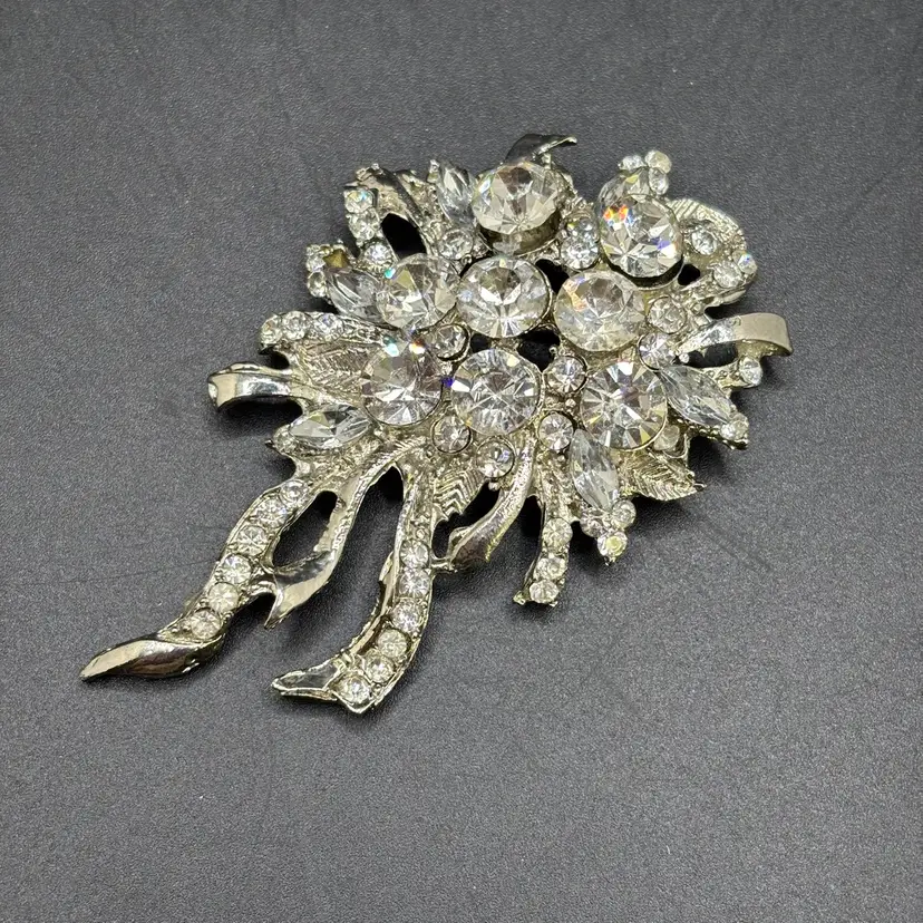 Cluster Rhinestone Bouquet 2.75”