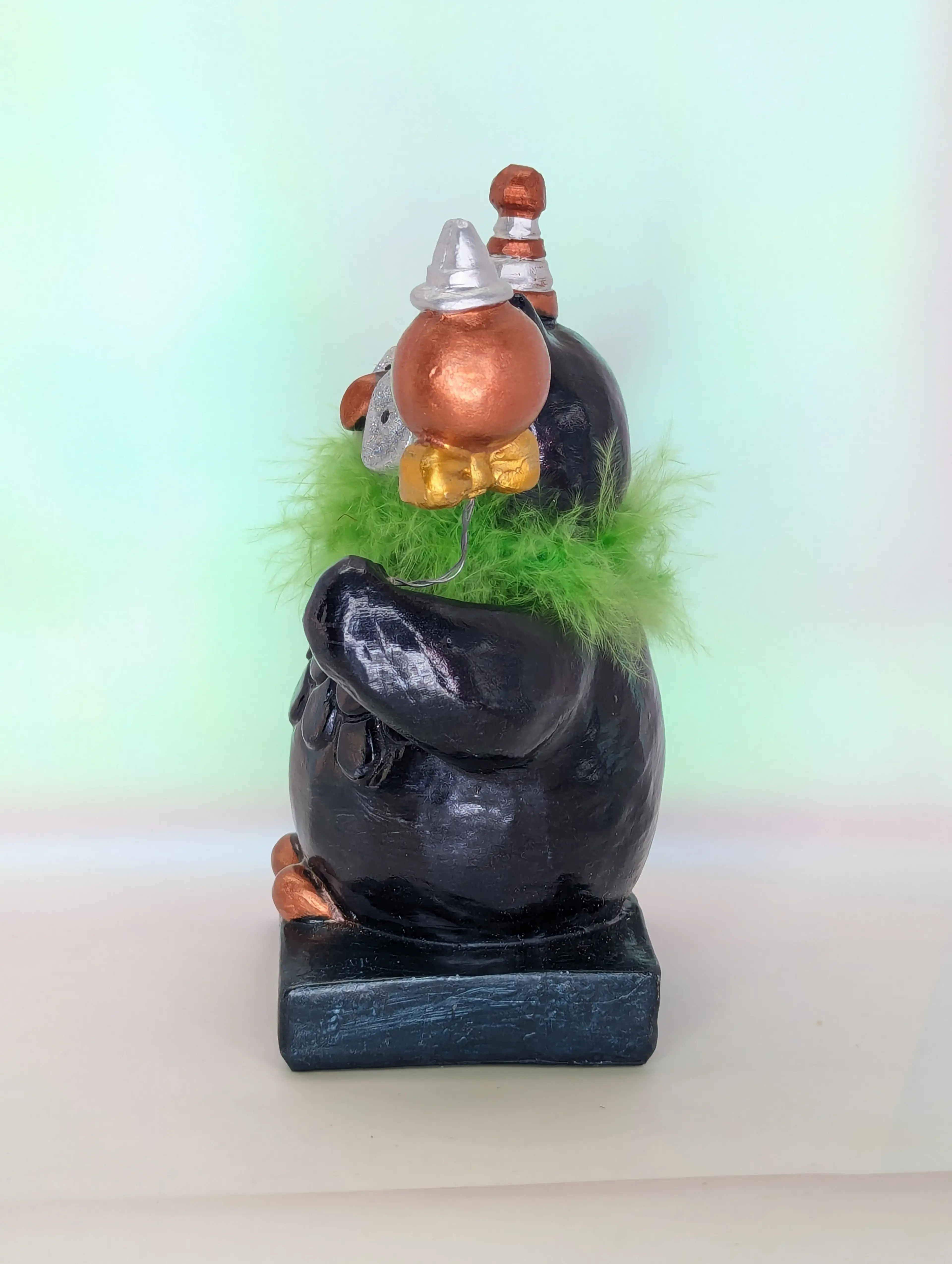 Image 4 of 10